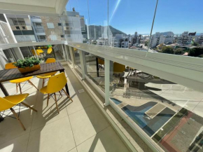 Cód 54 - Apartamento amplo com 3 suítes.